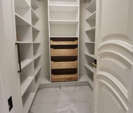 Custom Pantry Kitchener Waterloo